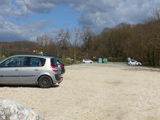 Foot-parking Foot-parking