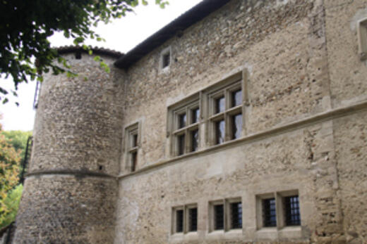 Chateau_de_Quincivet Chateau_de_Quincivet