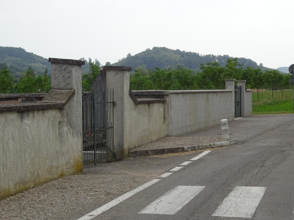 Cimetiere-1 Cimetiere-1