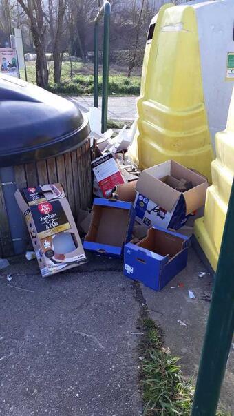 Poubelle_3 Poubelle_3